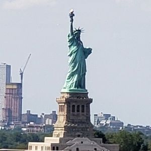 Meet your Posher, Alisha